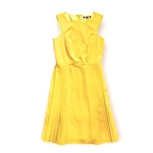 Gianni Bini Yellow Dress w/Pleats